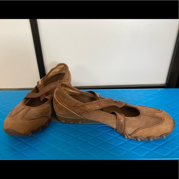 Women’s Skechers slip on - Picture 4 of 5